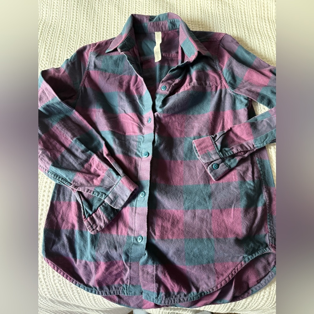 Lululemon Athletica Full Day Ahead shirt size 4 plaid